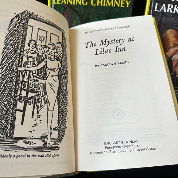 Nancy Drew Books - Picture 3 of 11